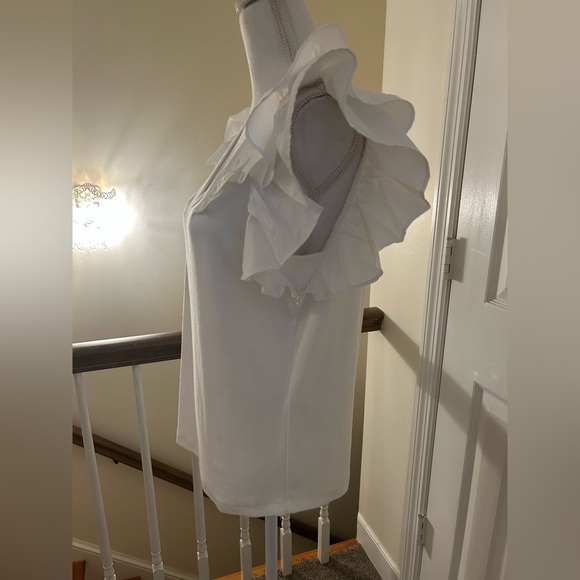 Chico’s Flutter Cap Sleeve Top NWT! - Picture 3 of 12